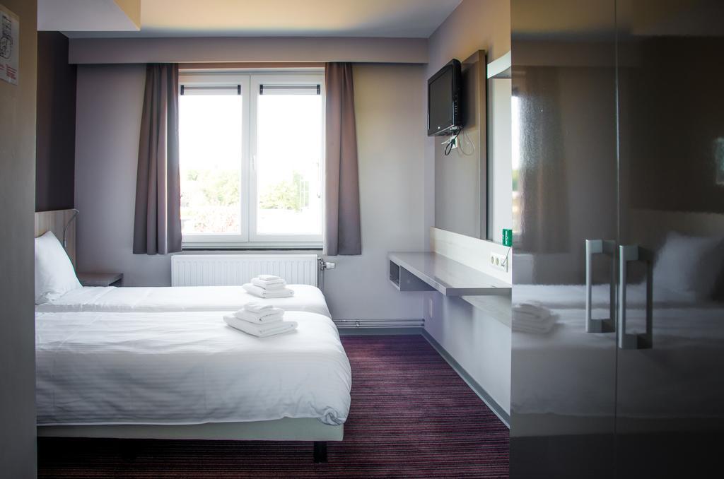 Hotel Les 100 Ciels Saint-Hubert Kültér fotó