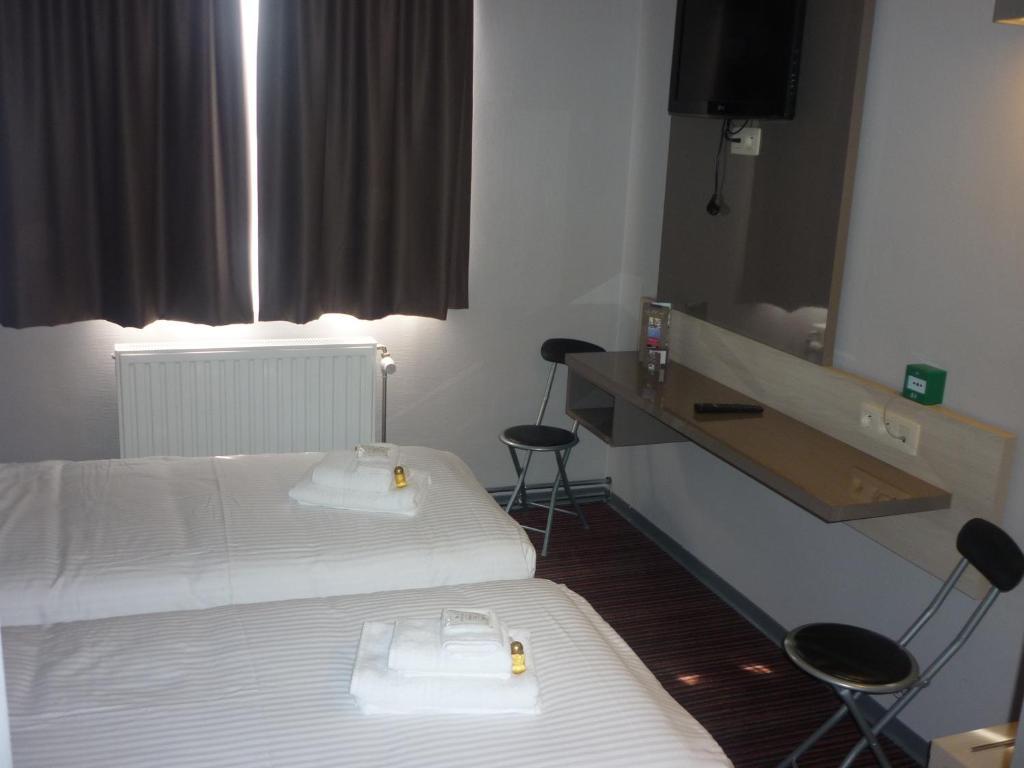 Hotel Les 100 Ciels Saint-Hubert Szoba fotó